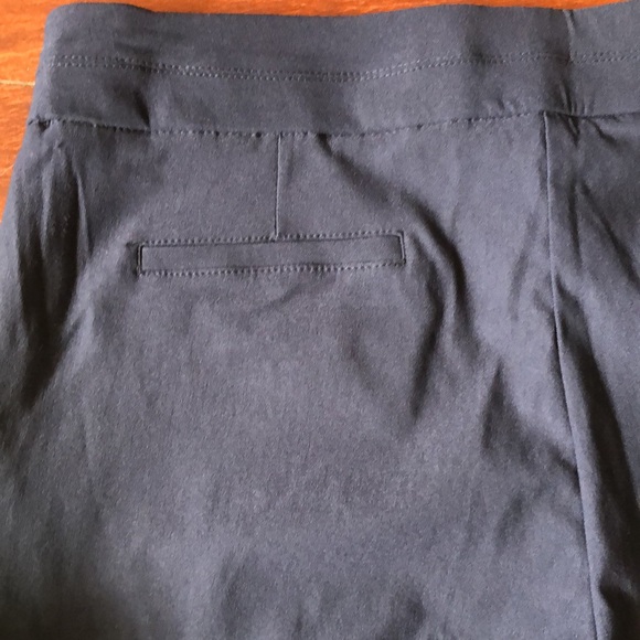 NWT Women’s pants/NANETTE LEPORE - Picture 14 of 16
